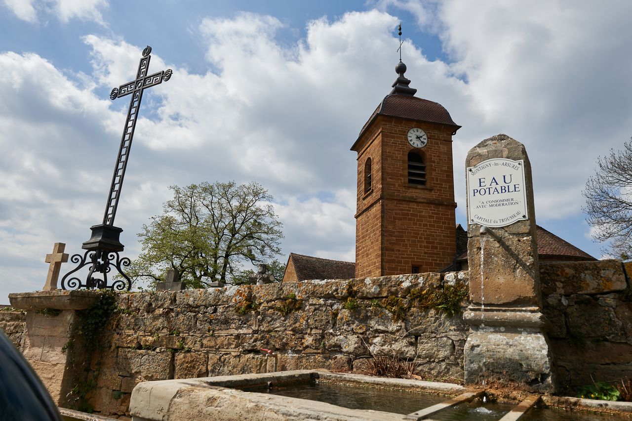 Communes Montigny les Arsures BI-0297